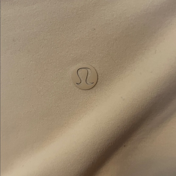 Peach Women's Top - Lululemon - Picture 2 of 2
